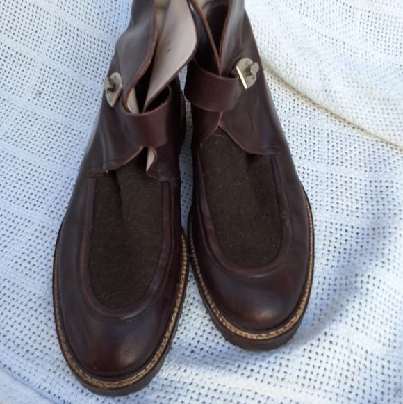 Via Spiga Wool.leather kisslock brown  chuka boots 9.5 - Picture 4 of 10